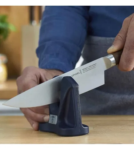 Opineli käsitsi teritaja