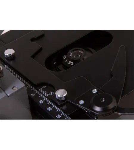 Биологический Mикроскоп с Kоординированным Cкользящим Cтолом Levenhuk 320 40x-1000x