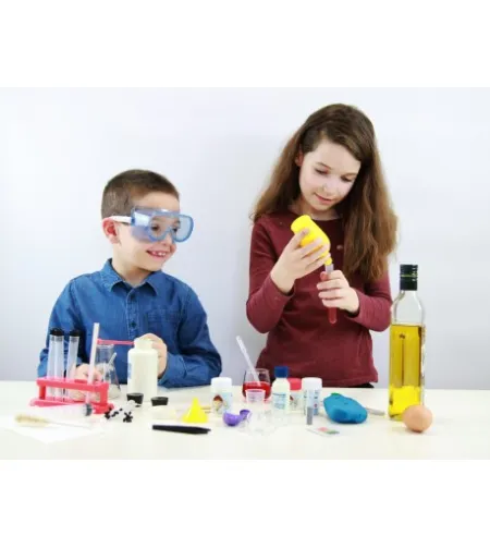 Chemistry lab, Buki, 150 experiments