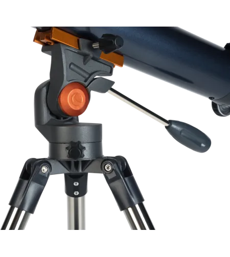 Телескоп Celestron Astromaster LT 70AZ с адаптером для телефона и лунным фильтром.